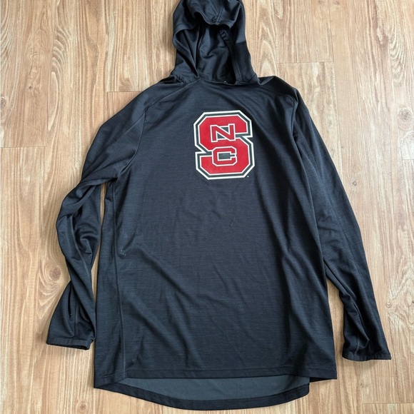 Black Hoodie with Red NC State Logo - Picture 1 of 5